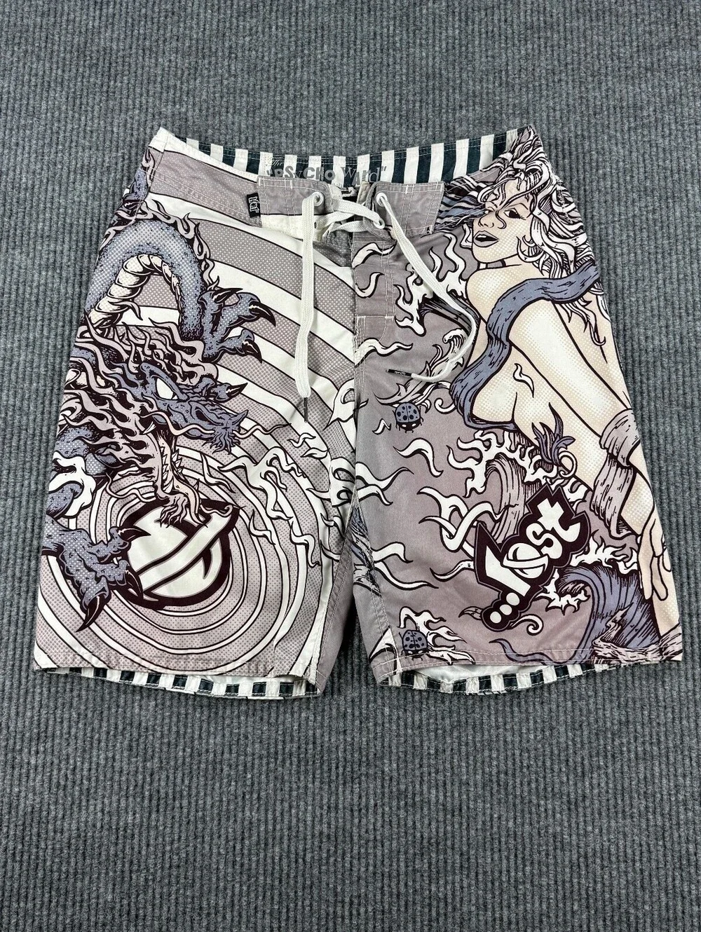 Lost Enterprises Psycho Ward Chris Ward Boardshorts Mens 32 Gray Dragon Skull